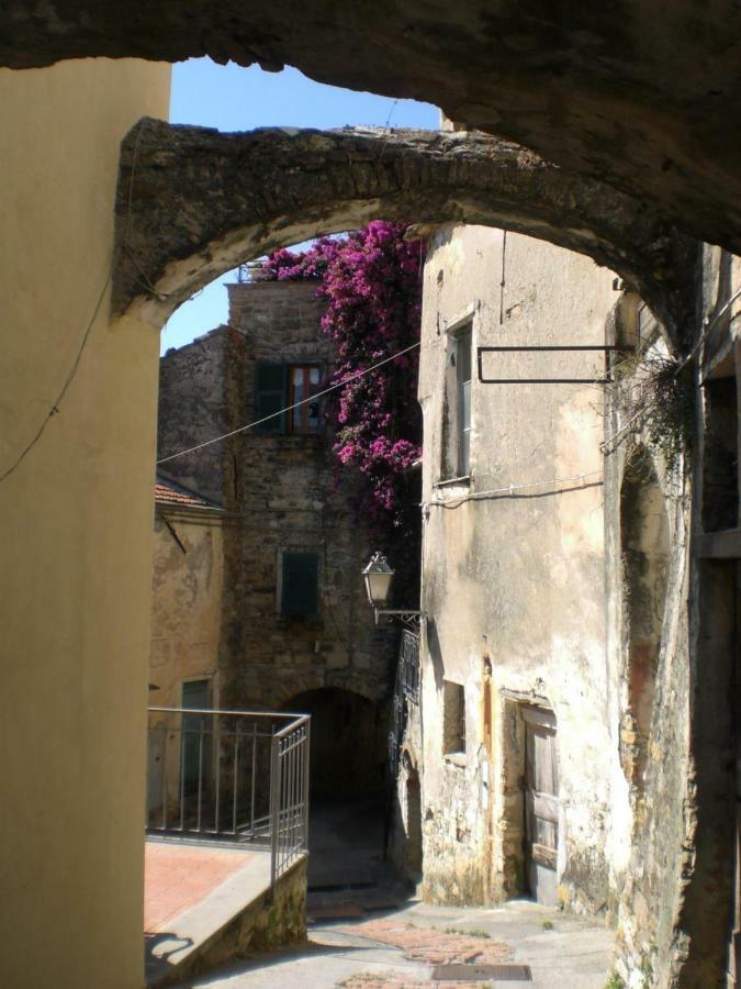 Risorgimento Apartment Cipressa Exterior photo
