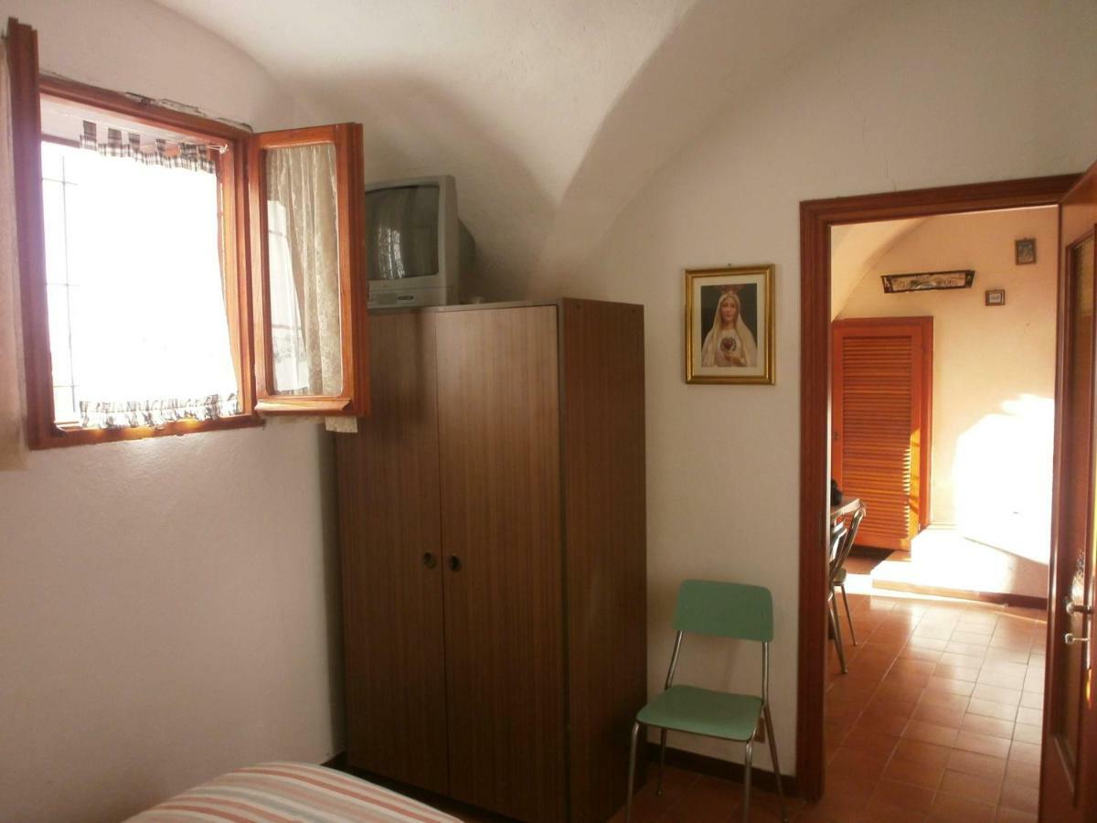 Risorgimento Apartment Cipressa Exterior photo